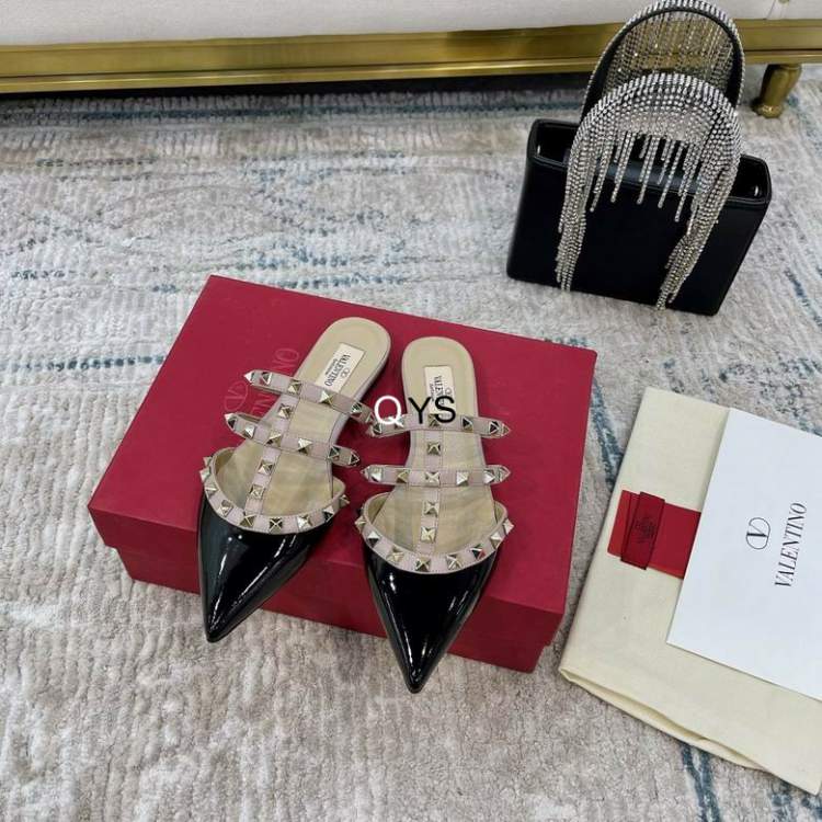 Picture of Valentino Shoes _SKUVALENTINOsz35-39YS01290219954